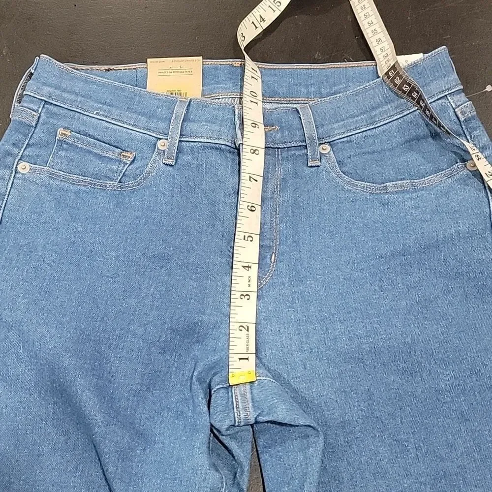 NEW.. LEVI'S.. CLASSIC STRAIGHT.. - Picture 14 of 16